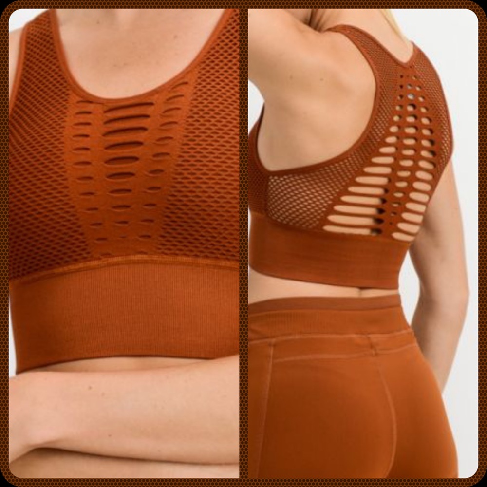 NEW!  LATTICE SPORTS BRA - Picture 2 of 4